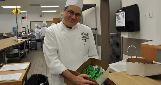 Baking Cookies for the Governor's Residence - News Featured