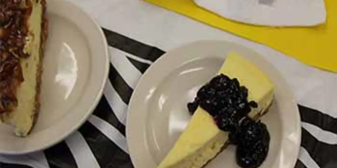 Two slices of cheescake