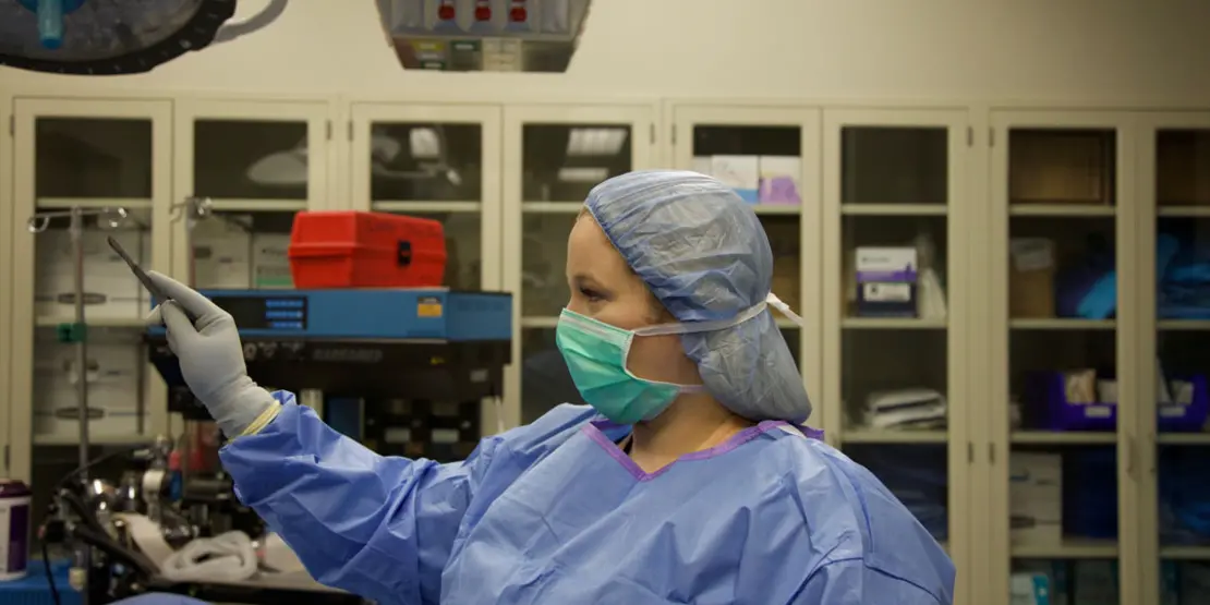 Surgical Student-2