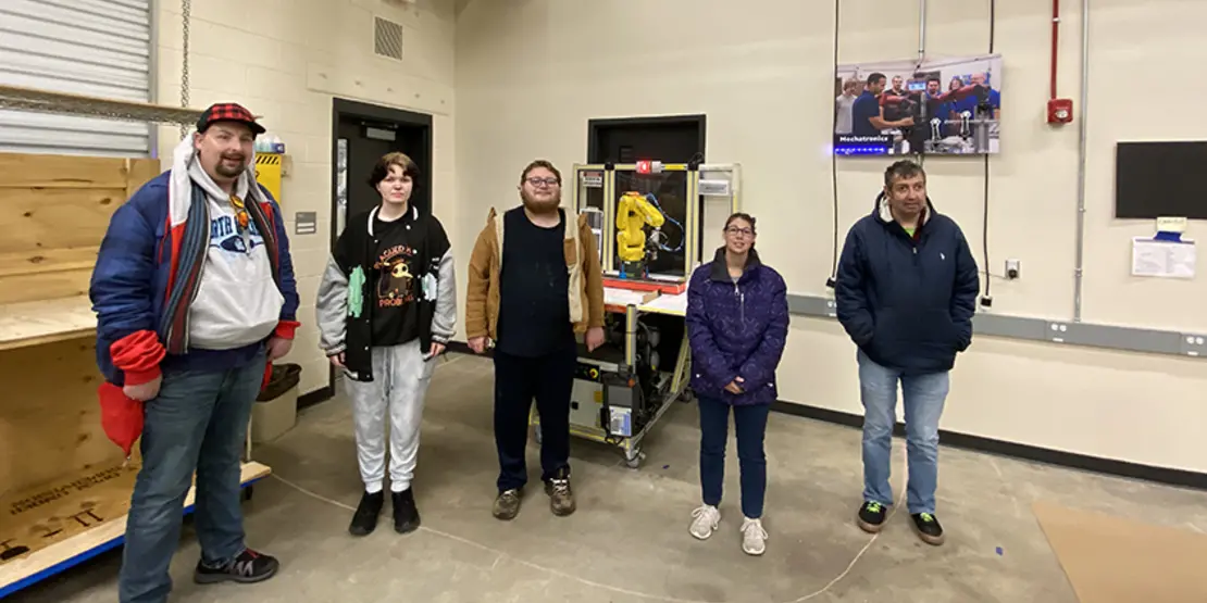 SOAR Students Taking A Tour Carousel - 4