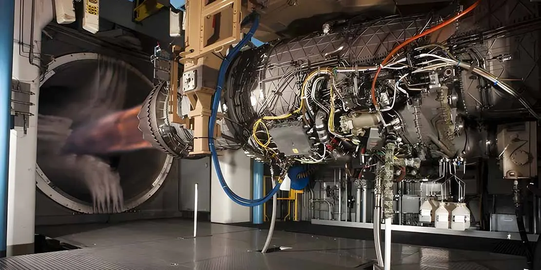 F-135 aircraft engine