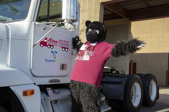 Truck Driving Trailblazer bear