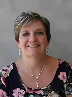 Teresa Robinson - Headshot