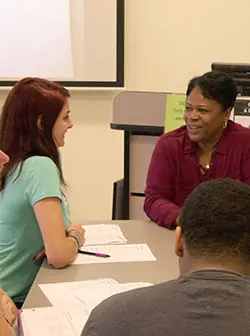 Adult Education in Spanish - College Readiness Summer Intensive