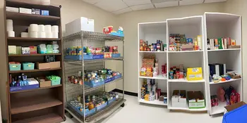 Food on shelves